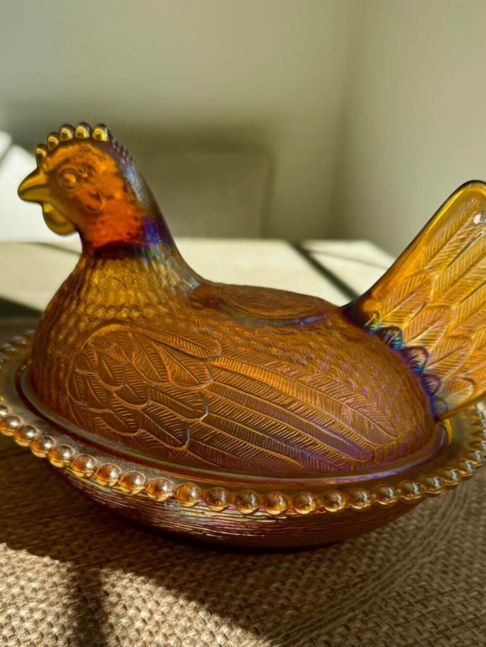 Vintage Indiana Glass Amber Carnival Iridescent Hen on Nest – 7” - Picture 2 of 4